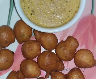 Mysore Bonda-Goli Baje-Ulundu Bonda-Breakfast and Evening Snack Recipe