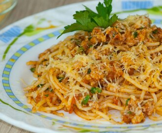 Спагетти болоньезе по-домашнему