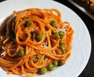 Hot Schezwan Pasta Recipe - Schezwan Spaghetti Recipe