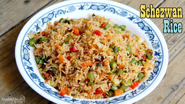 Schezwan Fried Rice Recipe | Indian or Indo Chinese Schezwan Fried Rice Recipe