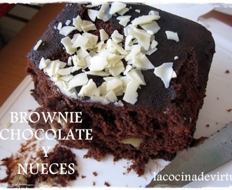 BROWNIE CHOCOLATE Y NUECES (microondas)