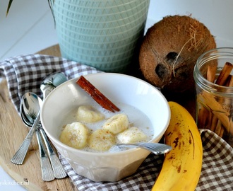 Banaan in kokosmelk (Thais dessert)