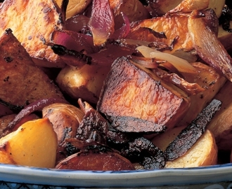 Oven-roasted Red Potatoes with Red Onion and Red Wine Vinegar
