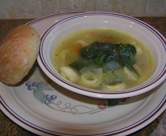 Tortellini Soup - Easy