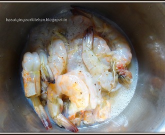 Cook With Me: Easy Peasy Prawns in Hot and Sweet Ginger-Garlic Sauce