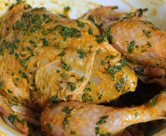 Pollo marroquí con especias y croquetas de patatas