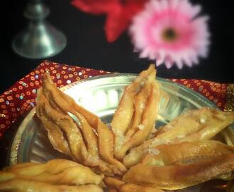 Alo Jhelo (Sugar Coated Indian Pastry) Bengali  Special  Festive  Sweet