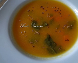 Sopa de agrião e cenoura com sementes de linhaça