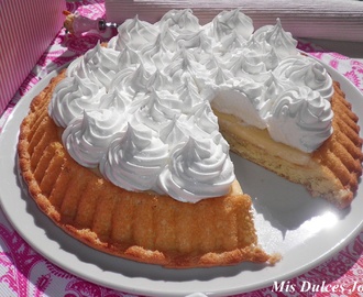 Tarta de crema pastelera y merengue, o nata (a gusto)