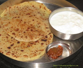 Aloo Paratha – Unleavened Bread Stuffed with Spicy Mashed Potato