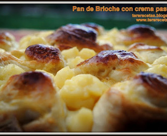 Pan de Brioche con crema pastelera.