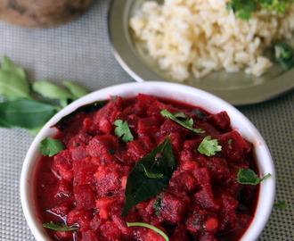 Beetroot Kootu Recipe - Beet and Lentil Gravy flavoured with Coconut - Simple beet recipe - Simple side dish for rice, roti, pulka