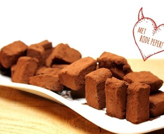 Chocolade rode peper truffels • OngewoonLekker.com