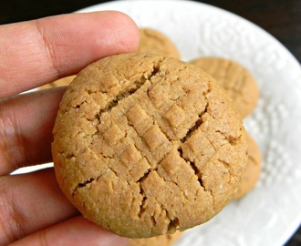 Easy Peanut Butter Cookies Recipe / Eggless Vegan Cookies