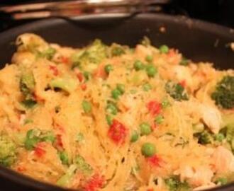Spaghetti Squash With Grilled Chicken and Sundried Tomatoes