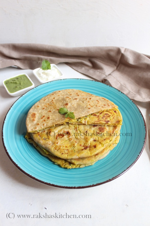Cabbage And Dal Stuffed Paratha