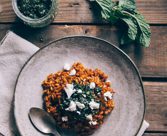 risotto de cenoura com pesto de hortelã e feta, uma delícia vegan para animar a minha eterna dieta