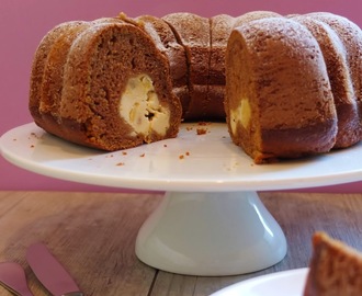 Bundt de abóbora e gengibre com recheio de queijo creme | Pumpkin-ginger Bundt cake with cream cheese filling