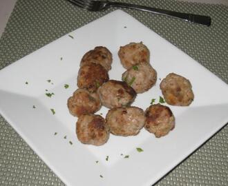 Keftedes ( Greek Meatballs)
