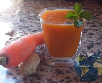 Batido de cenoura, hortelã-pimenta e gengibre