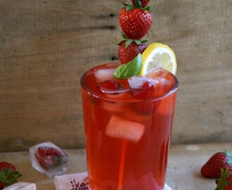 Chá Gelado de Morango  {Strawberry Ice Tea}