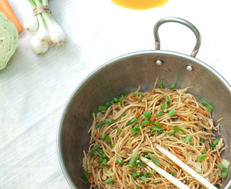 Vegetable Chow Mein – Indian Stir fried Noodles Recipe