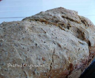 Pan de trigo y centeno con semillas (amapola, pipas, sésamo, lino…)