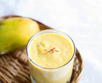mango dates smoothie - easy mango recipes