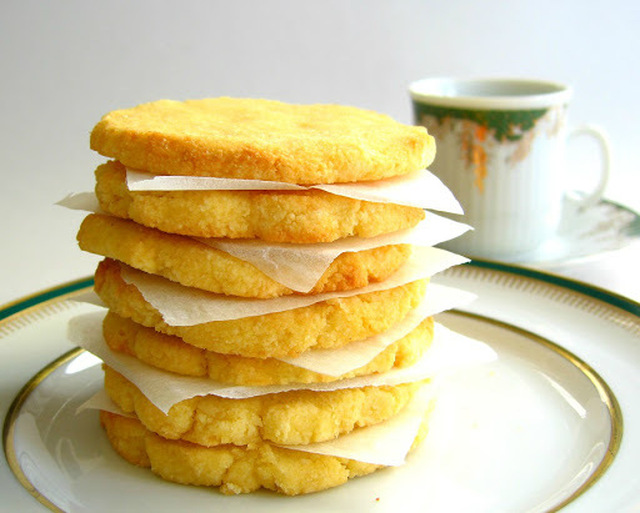 Bolachas de farinha de côco / Coconut flour cookies