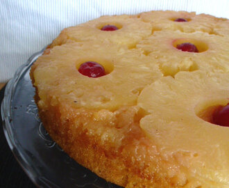 Preokrenuti kolač od ananasa / Upside down pineapple cake