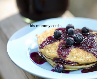 Blueberry Pancakes {sweet treat tuesday}