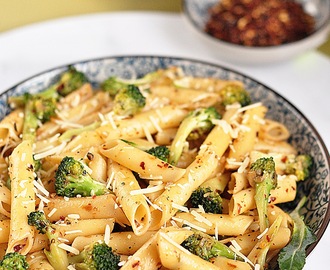 Broccoli Garlic Penne Pasta