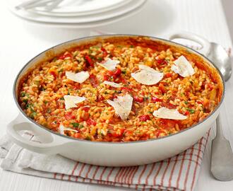 Oven-baked capsicum risotto