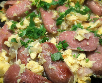 Scrambled eggs with sausages