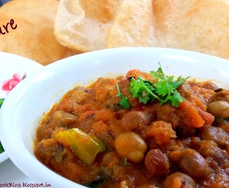 chole puri, chole bhature recipe punjabi style - instant chola batura recipe