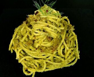 Spaghetti con pesto di finocchietto selvatico, alici e mollica. - al.ta.cucina