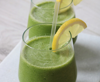Grønn smoothie med spinat & grønnkål