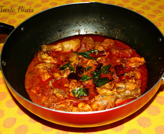 Chicken Curry / Nadan Chicken Curry