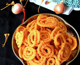 Onion Murukku - Onion chakli - Snacks recipe - Diwali Snacks Recipe - Savoury snack recipe