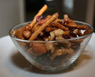 Nuts and Bolts Trail Mix Slow Cooker Recipe