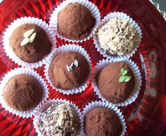 chocolate for valentine's day...how about a recipe for dark chocolate truffles-plain, lavender, balsamic and /or mint?