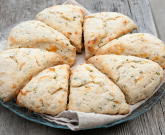 Chive and Chedder Buttermilk Scones