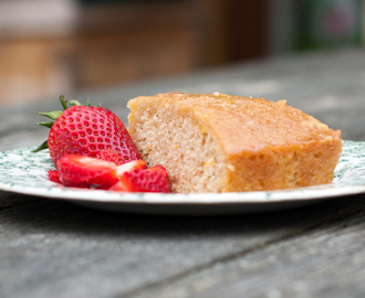 Spelt Yogurt Cake:  Gâteau au Yaourt