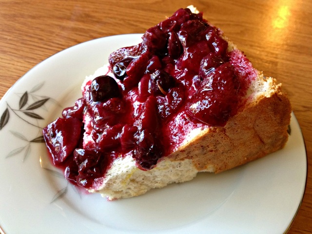 Vanilla Angel Food Cake with Mixed Berry Sauce
