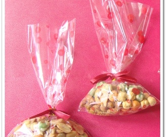Snack Gifts with Trial Mix