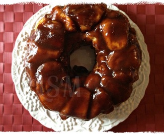 Apple Butter Monkey Bread and a Musselman's Giveaway!