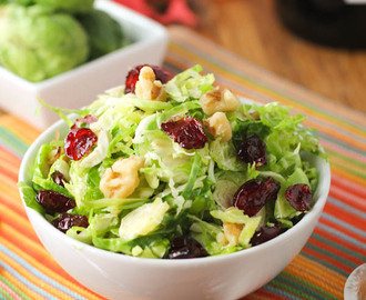 CRUNCHY BRUSSELS SPROUTS SALAD