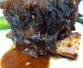 Asian Braised Beef Short Ribs with Garlic Lemon Jasmine Rice cooked in a Doufeu
