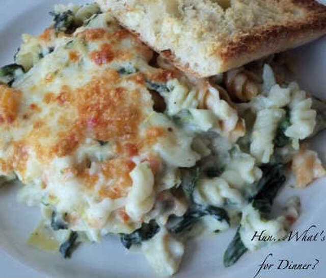 Spinach and Artichoke Mac and Cheese