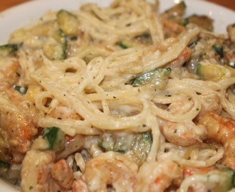 Shrimp Pasta with Low-Fat Alfredo Sauce